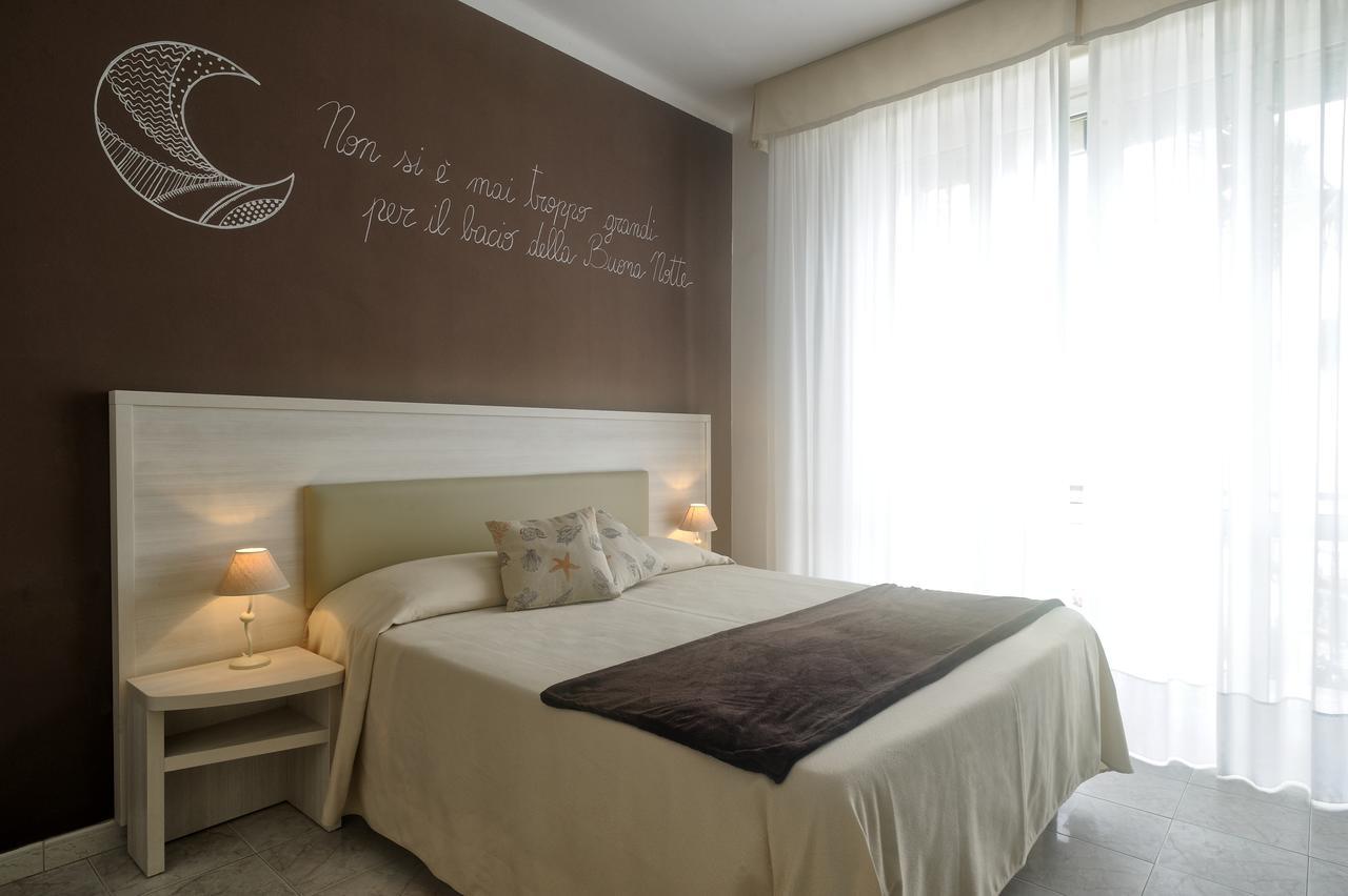 Hotel Bel Sit Alassio Exteriér fotografie